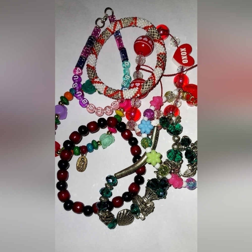 Bracelet Lot